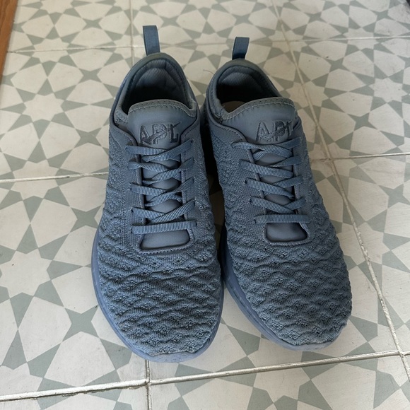 APL Techloom Phantom Sneakers - Picture 2 of 5